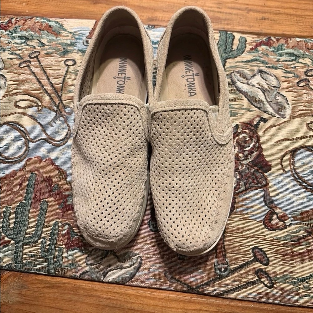 Minnetonka  Light Tan Perforated Loafers